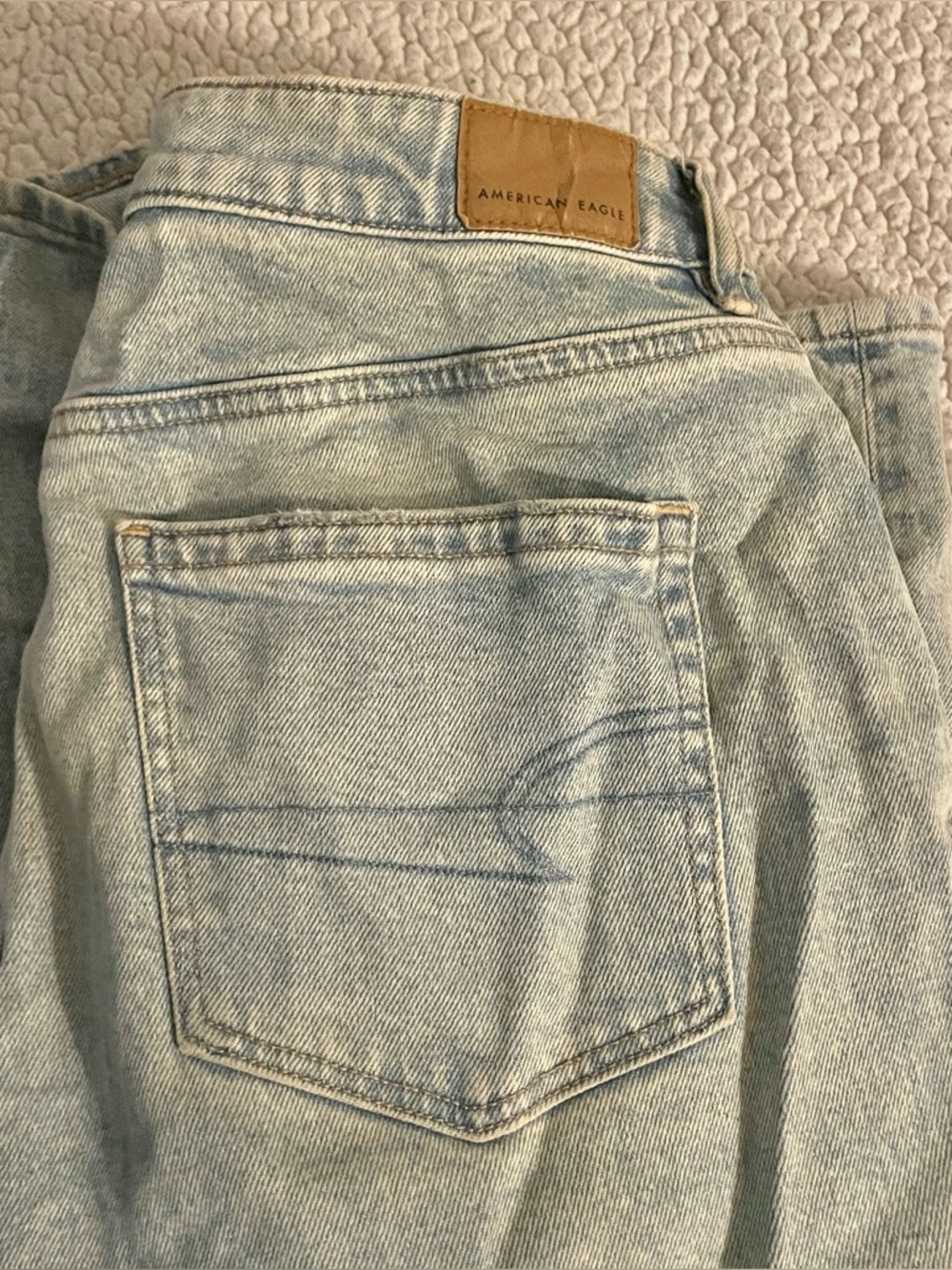 American Eagle Outfitters Strigid Mom Jean - Picture 5 of 6